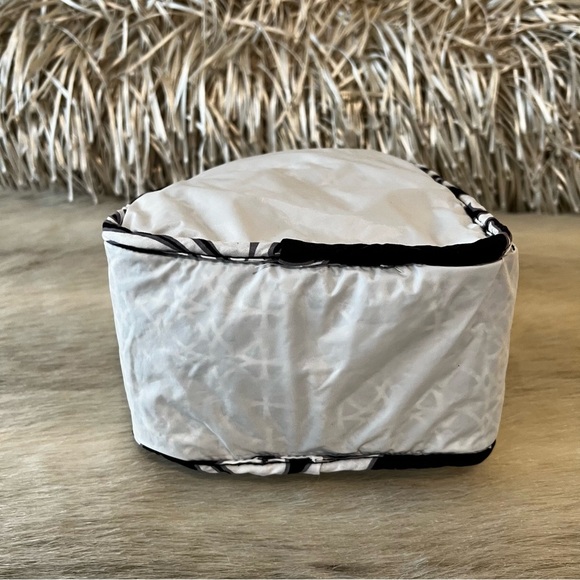 VERA BRADLEY Night & Day 2010 Zipper Insulated Lunch Bunch Bag Black White Y2K - Picture 12 of 14